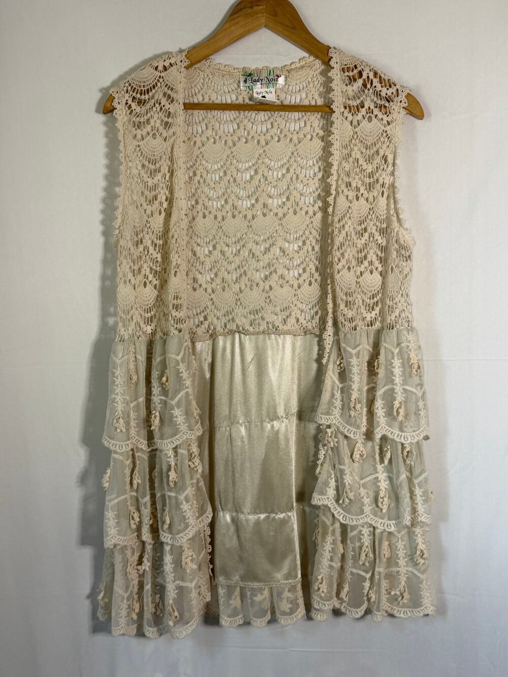 Lady Noiz Cream Crotchet Lace Boho Open Front Ruffle Kimono Vest Cover Up